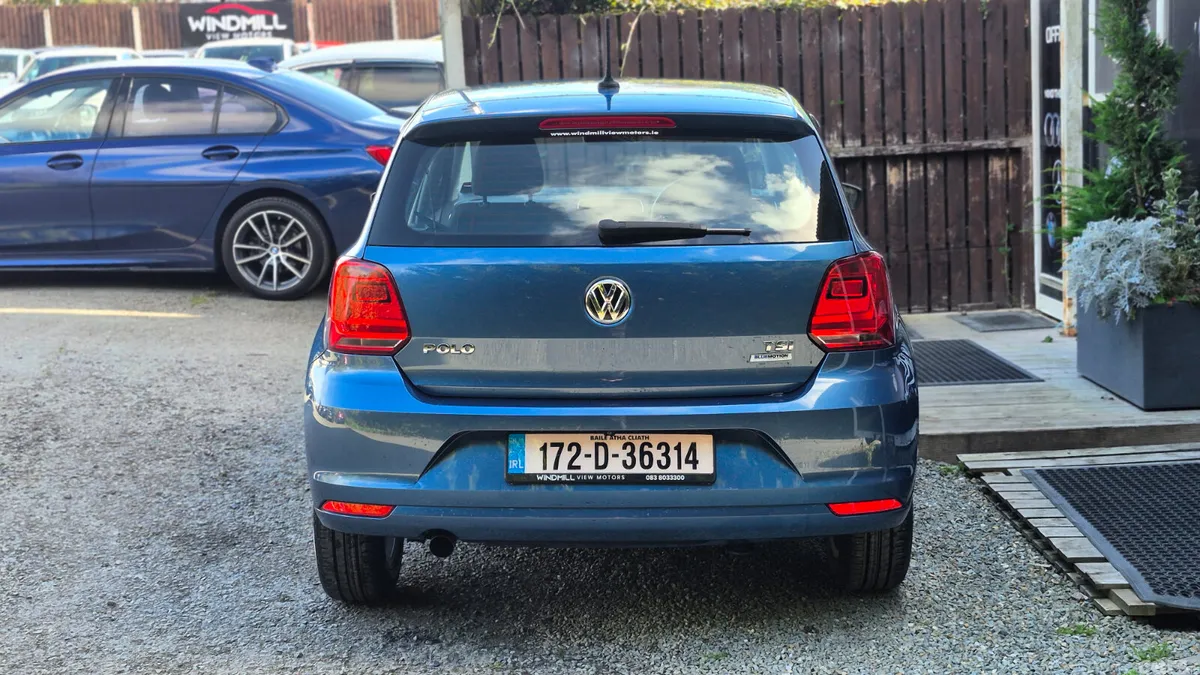 Volkswagen Polo Hatchback, Petrol, 2017, Blue