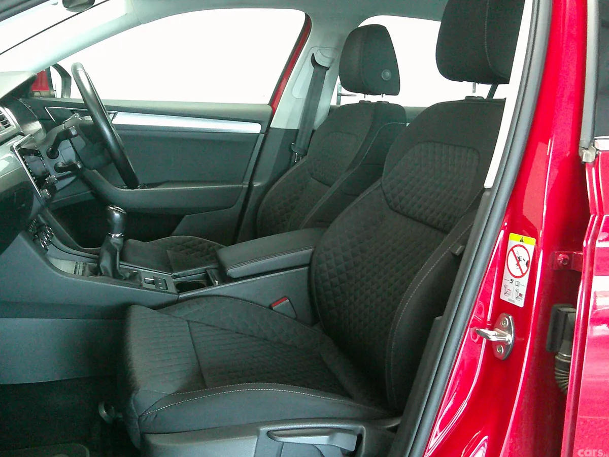 Skoda Superb Saloon, Diesel, 2022, Red