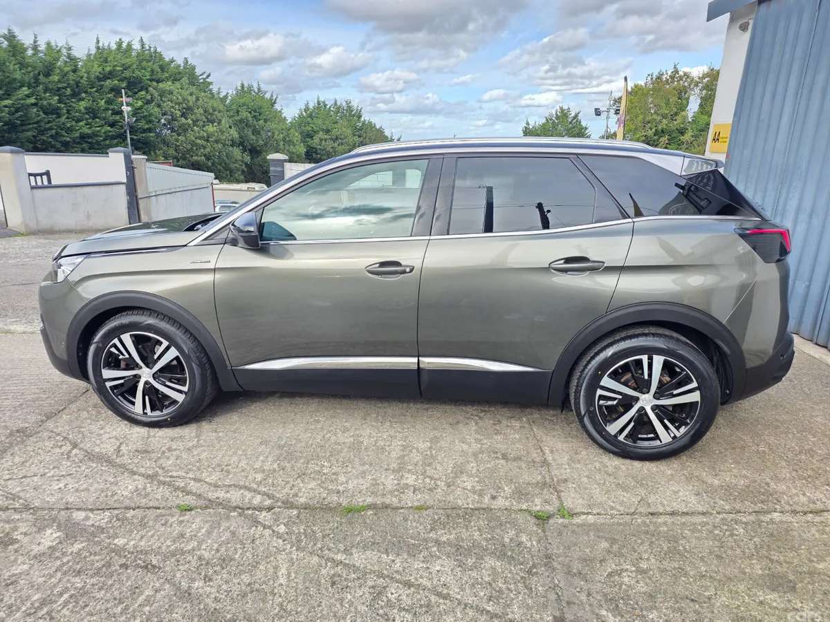 Peugeot 3008 MPV, Petrol, 2019, Grey