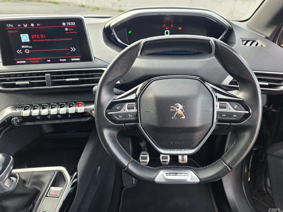 Peugeot 3008 MPV, Petrol, 2019, Grey