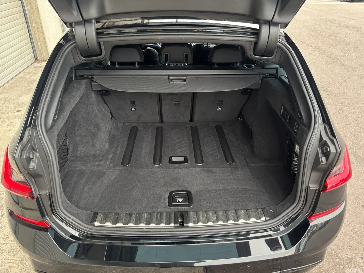 BMW 3-Series Estate, Diesel, 2021, Black