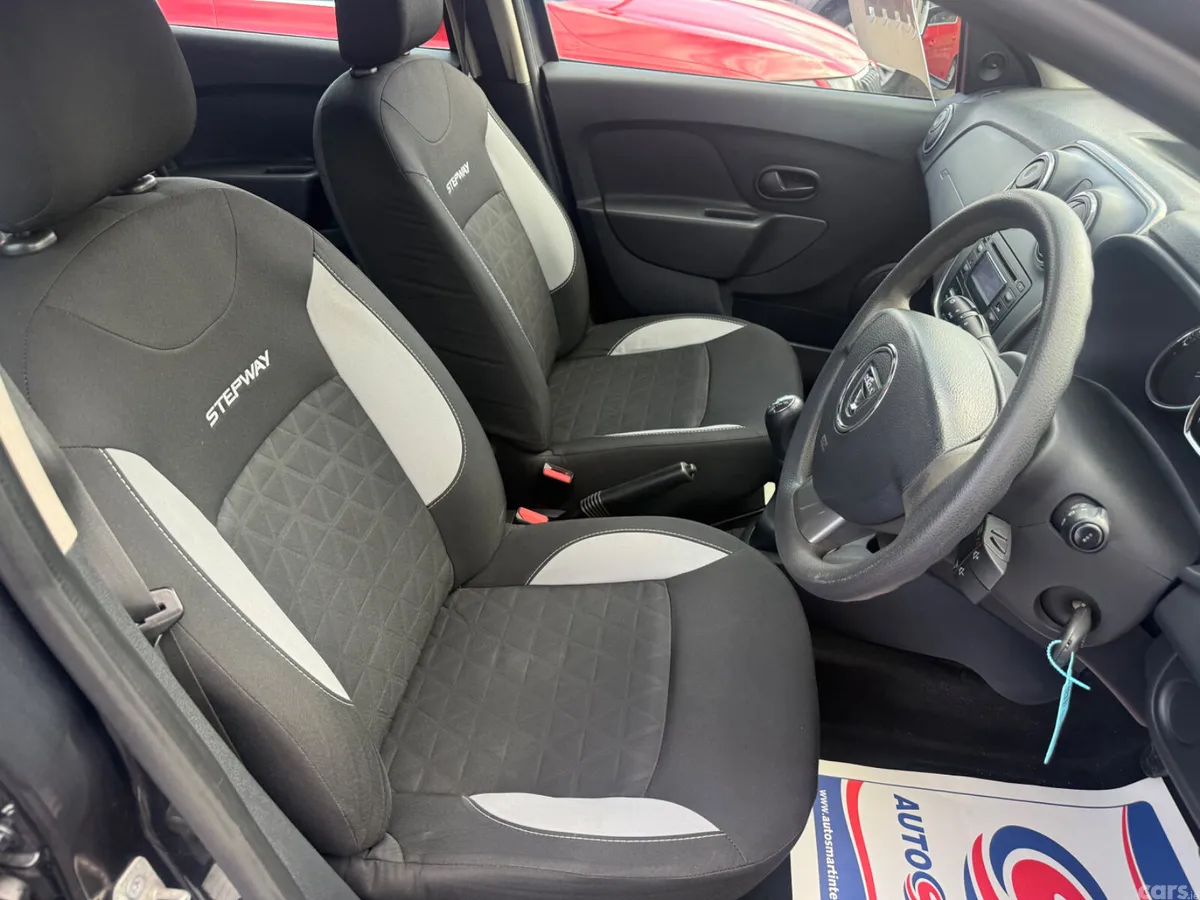 Dacia Sandero Stepway Hatchback, Diesel, 2016, Grey