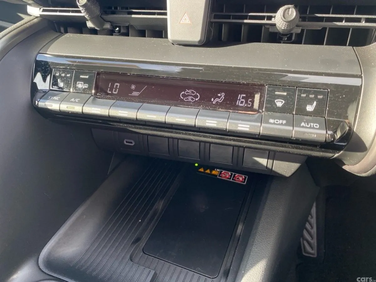 Toyota C-HR SUV, Petrol Hybrid, 2026, Brown
