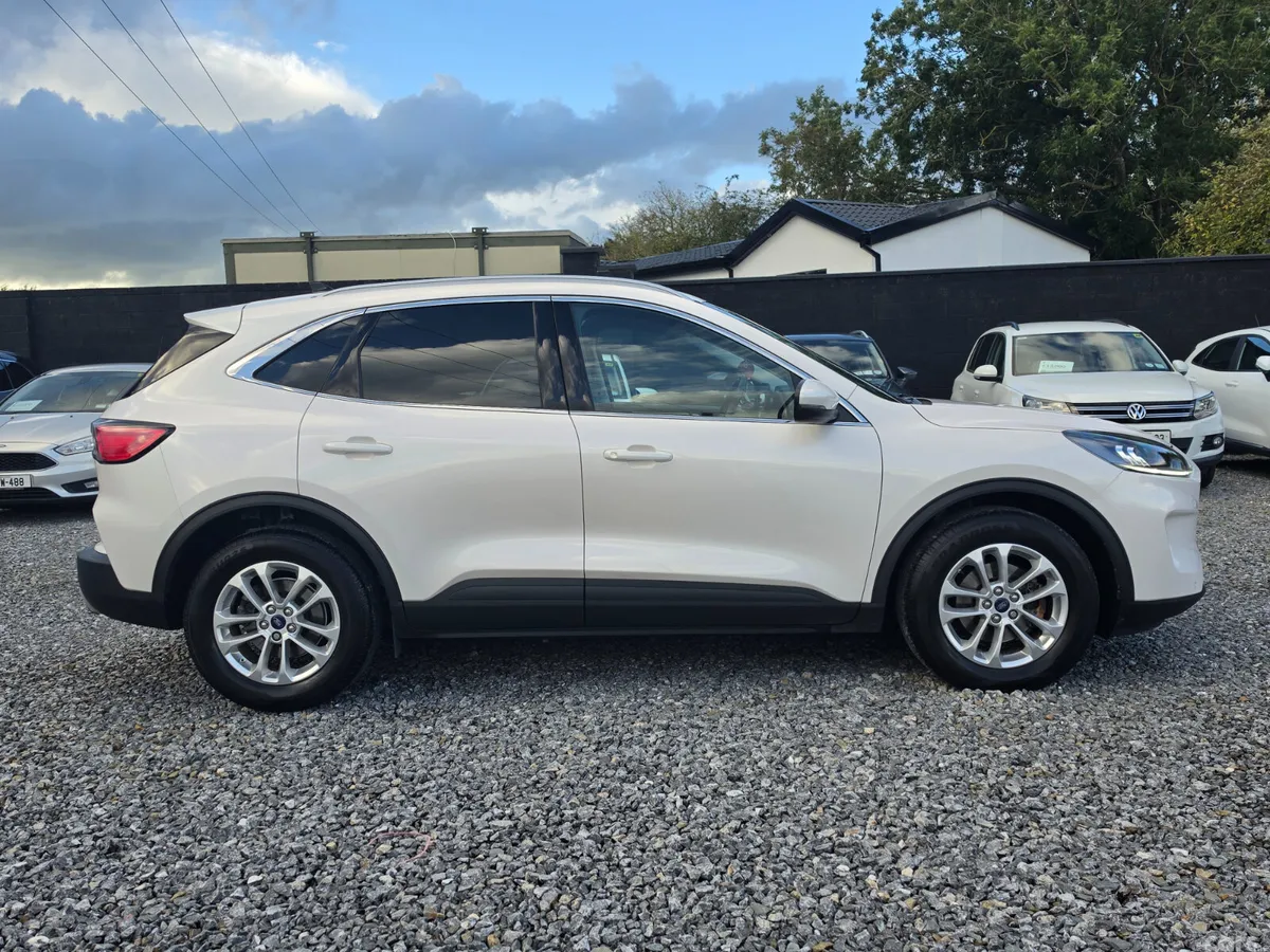 Ford Kuga SUV, Diesel, 2020, White