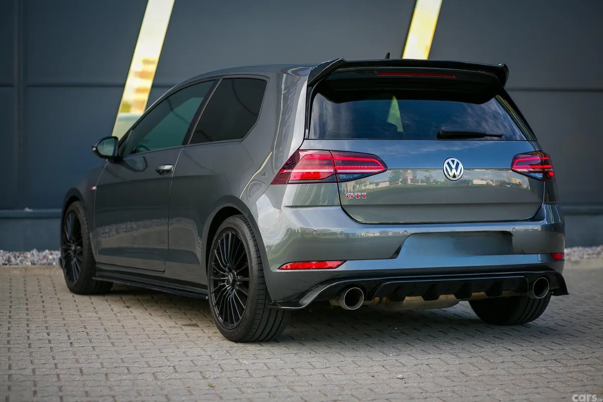 Volkswagen Golf Hatchback, Petrol, 2020, Grey