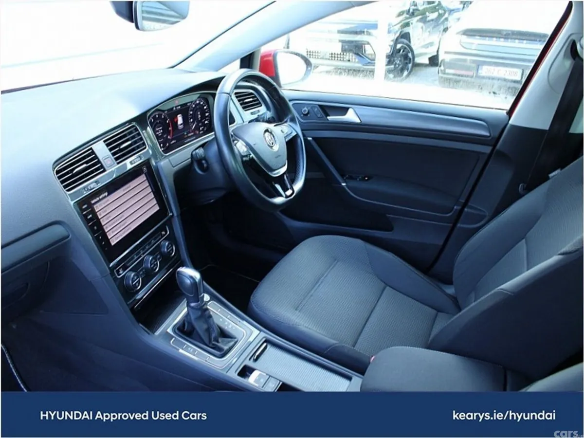 Volkswagen Golf Hatchback, Petrol, 2019, Red