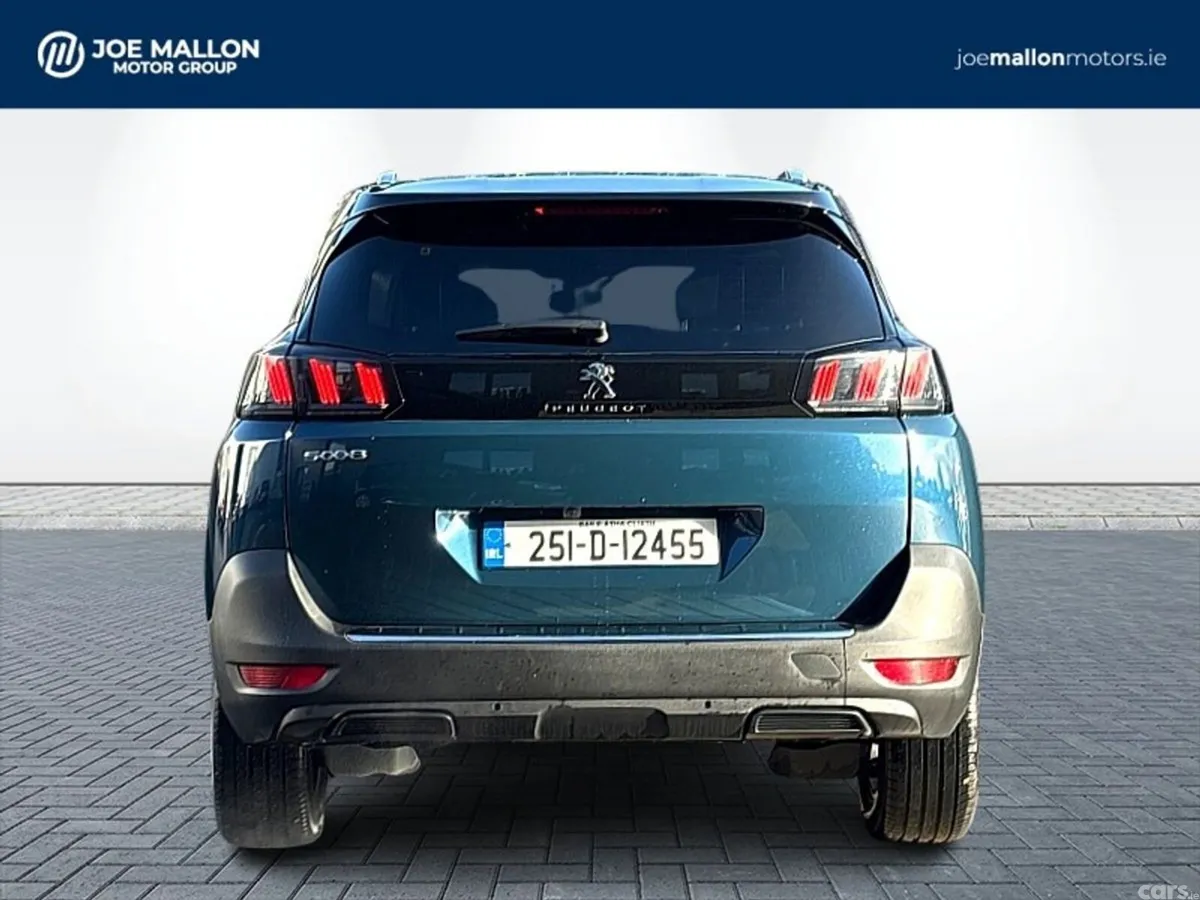 Peugeot 5008 MPV, Diesel, 2025, Blue
