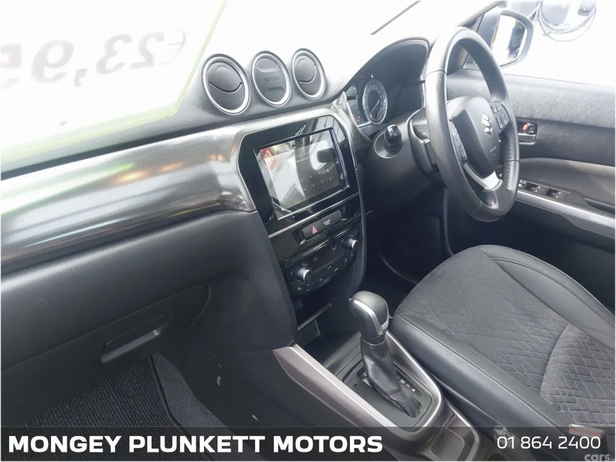 Suzuki Vitara SUV, Petrol Hybrid, 2023, White