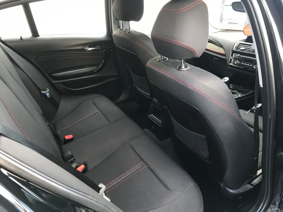 BMW 1-Series Hatchback, Diesel, 2016, Black