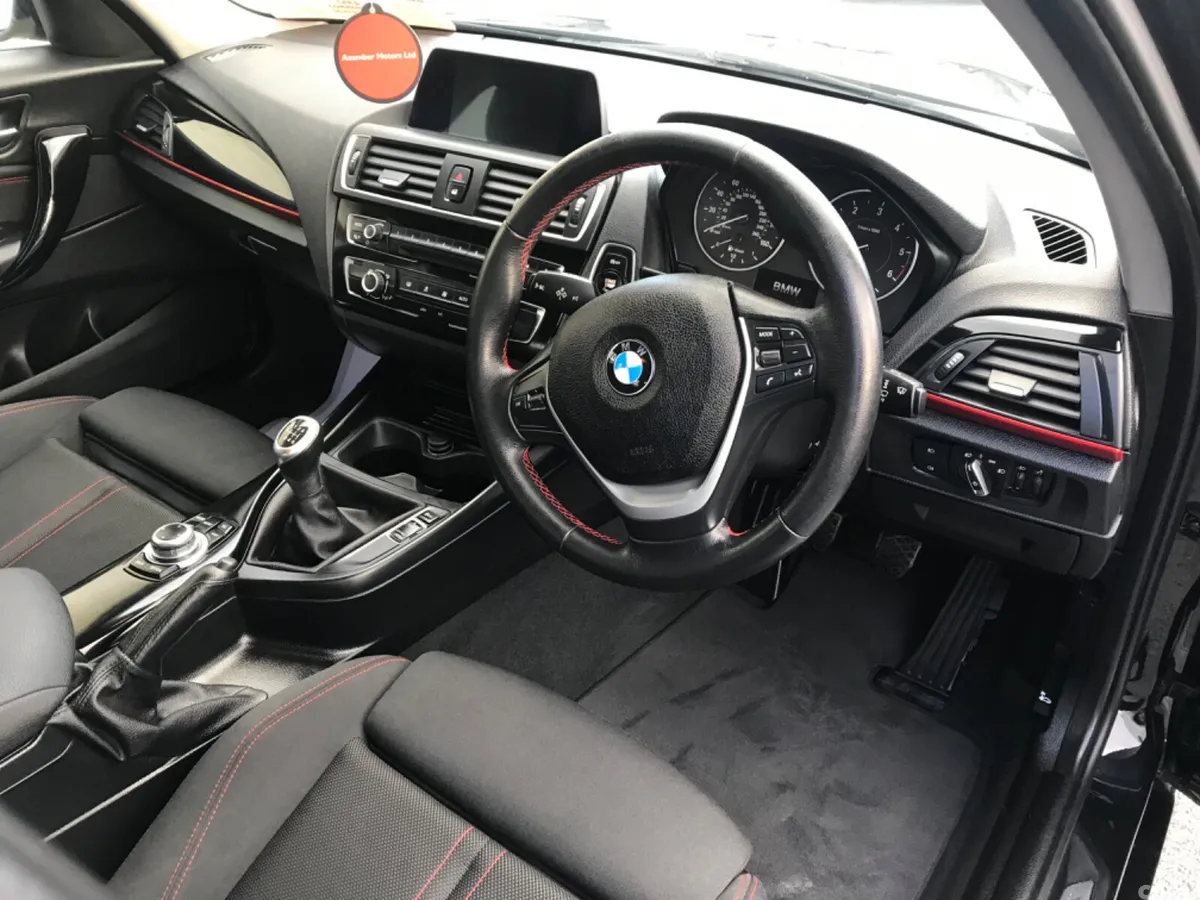 BMW 1-Series Hatchback, Diesel, 2016, Black