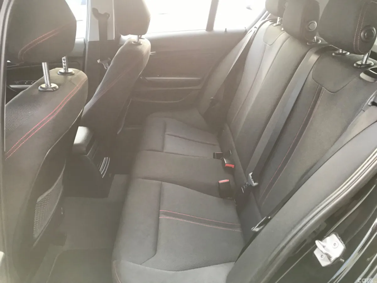 BMW 1-Series Hatchback, Diesel, 2016, Black