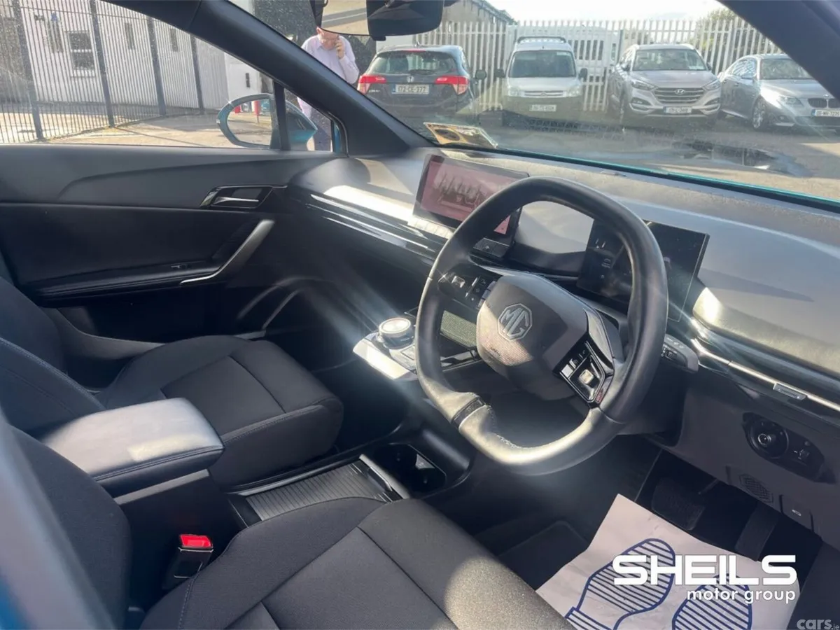 MG MG4 Hatchback, Electric, 2024, Blue