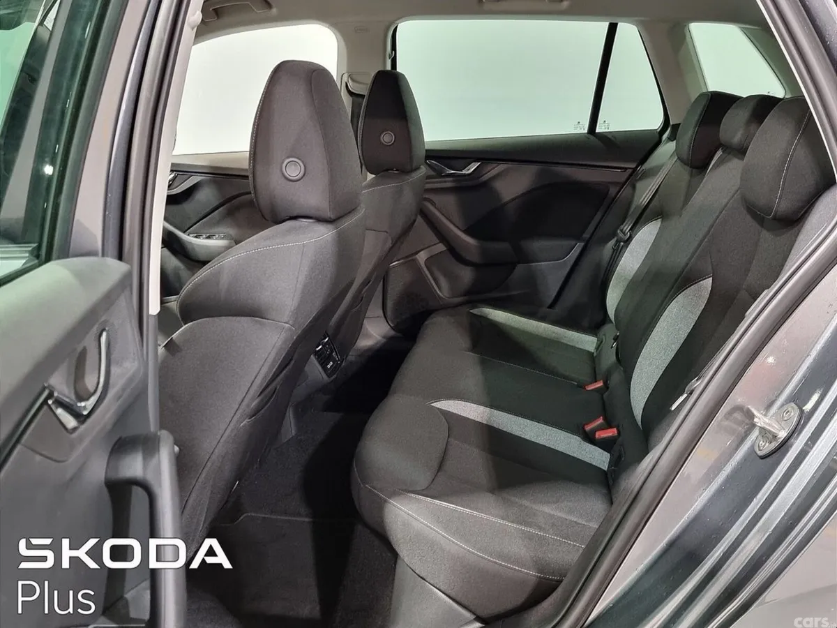 Skoda Kamiq Hatchback, Petrol, 2026, Grey