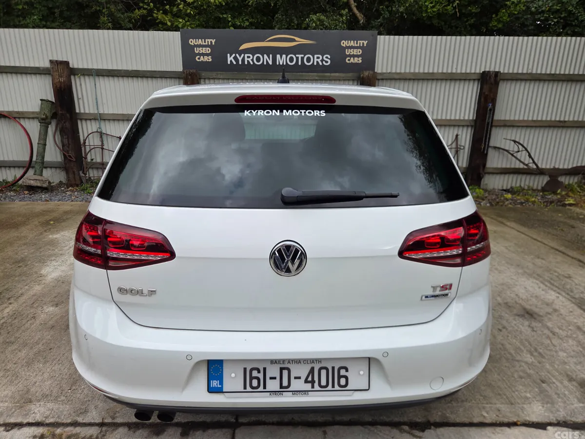 Volkswagen Golf Hatchback, Petrol, 2016, White