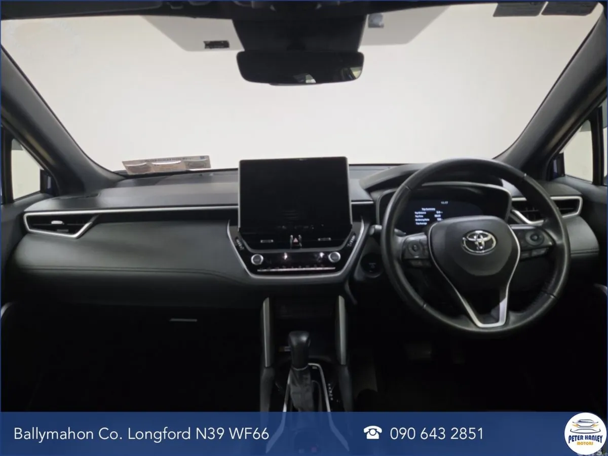 Toyota Corolla Cross Hatchback, Petrol Hybrid, 2025, Blue