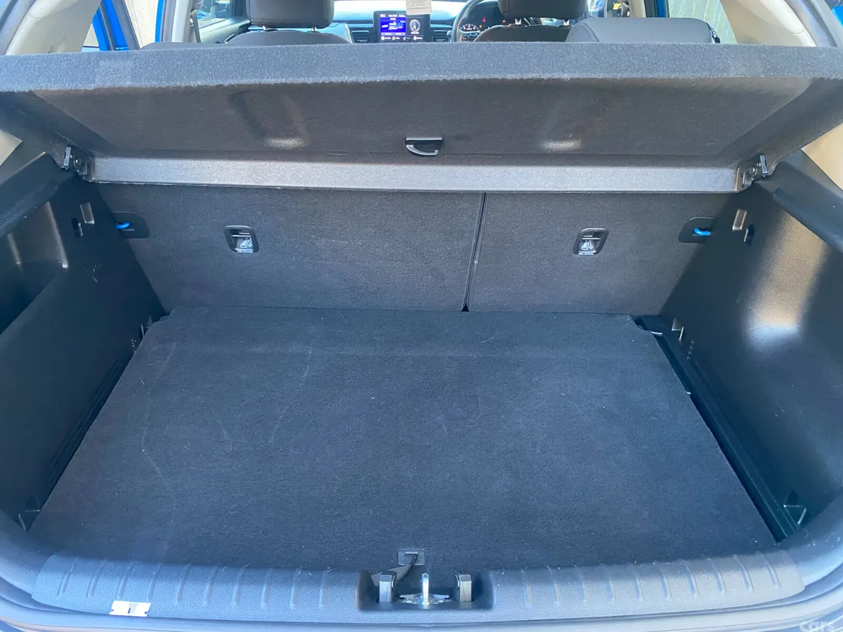 Kia Stonic Hatchback, Petrol, 2021, Blue