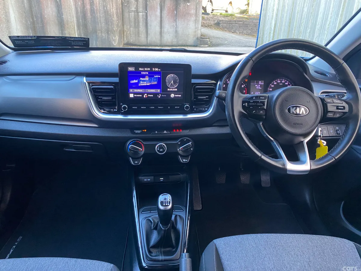 Kia Stonic Hatchback, Petrol, 2021, Blue
