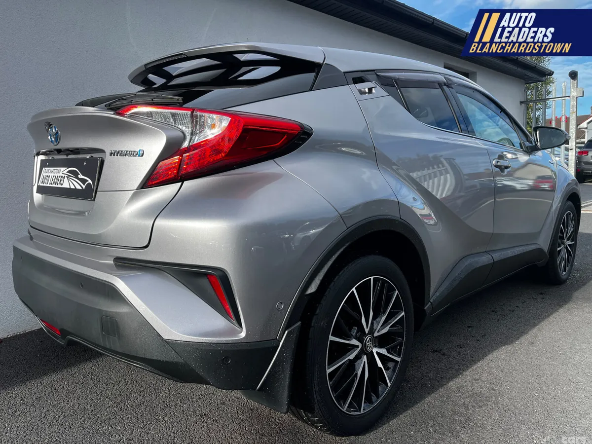 Toyota C-HR SUV, Petrol Hybrid, 2018, Grey
