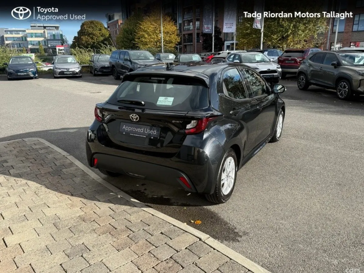 Toyota Yaris Hatchback, Petrol Hybrid, 2026, Black