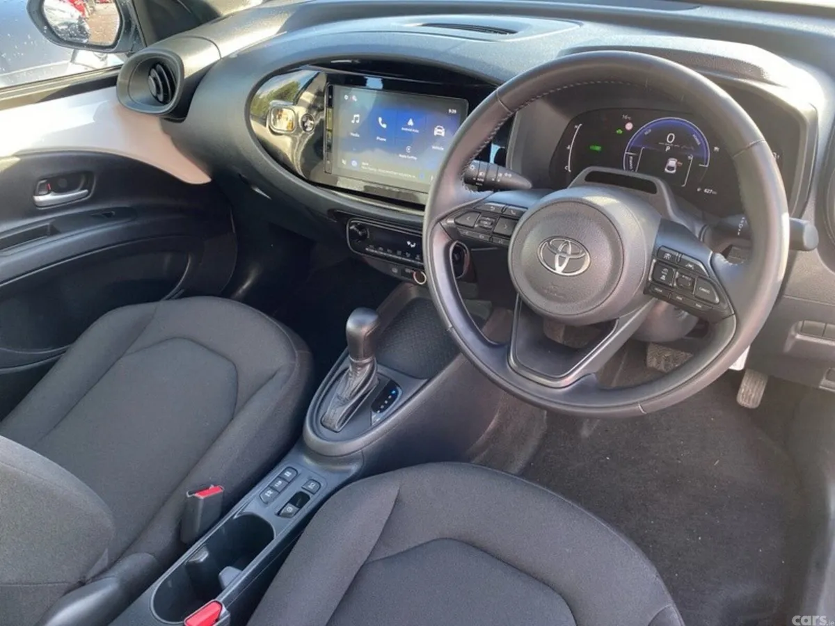 Toyota Aygo X Hatchback, Petrol Hybrid, 2026, White