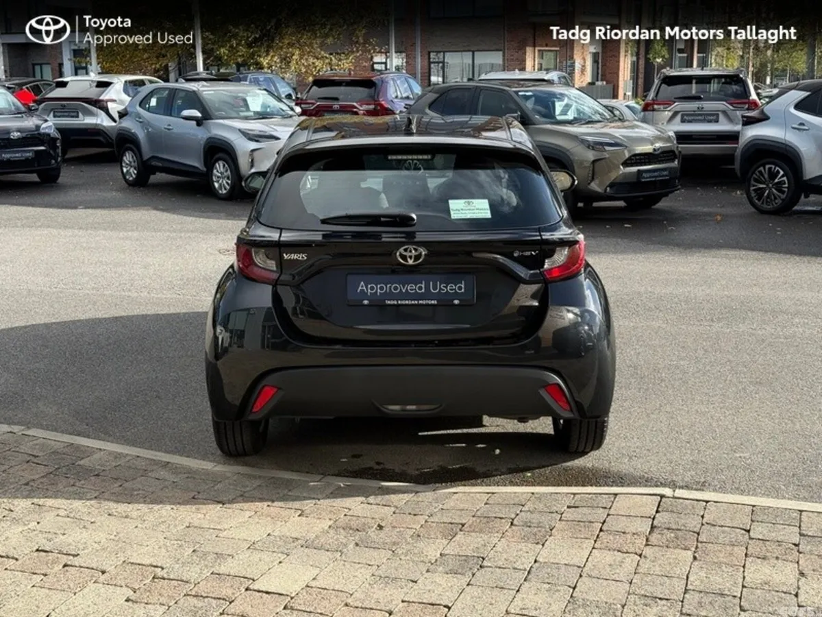 Toyota Yaris Hatchback, Petrol Hybrid, 2026, Black