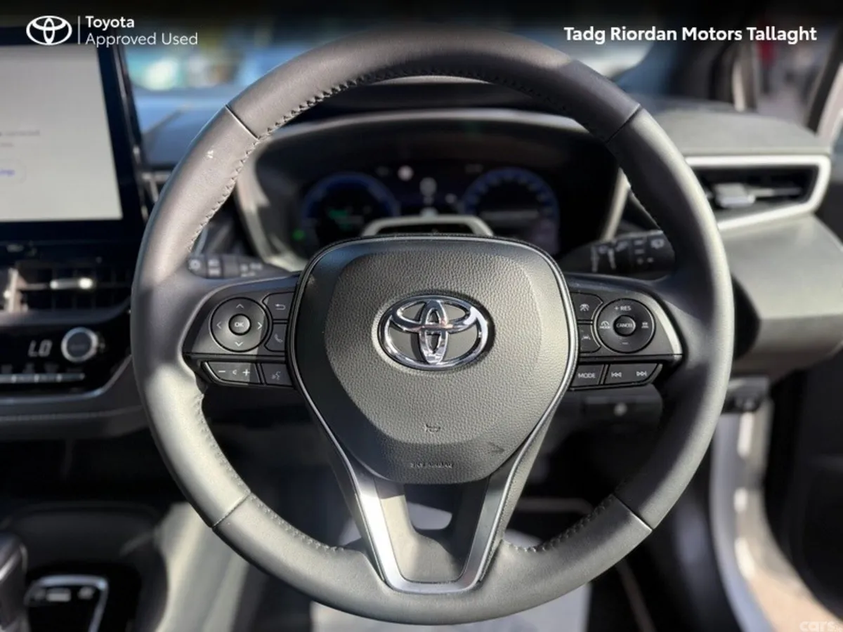 Toyota Corolla Hatchback, Petrol Hybrid, 2026, White