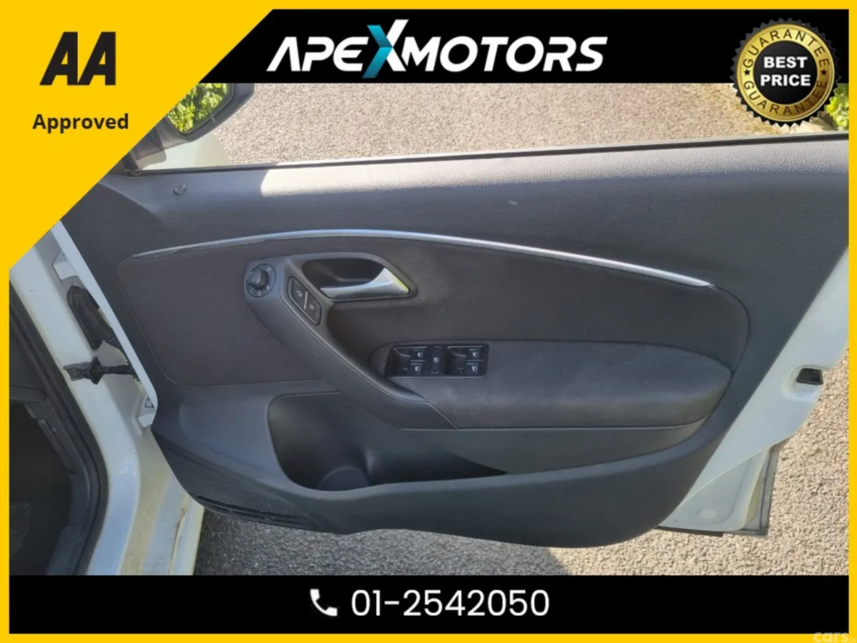 Volkswagen Polo Hatchback, Petrol, 2017, White