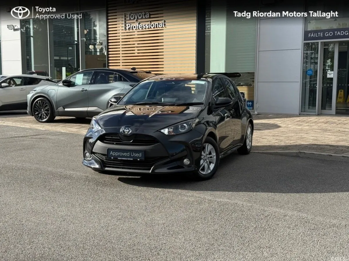 Toyota Yaris Hatchback, Petrol Hybrid, 2026, Black