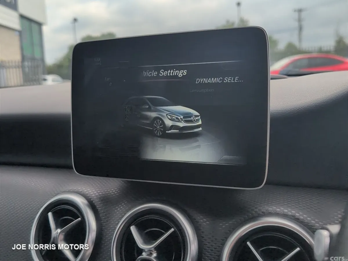 Mercedes-Benz A-Class Hatchback, Petrol, 2018, White