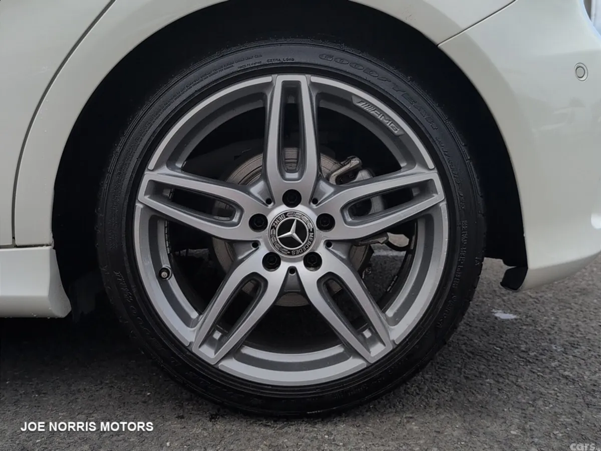 Mercedes-Benz A-Class Hatchback, Petrol, 2018, White