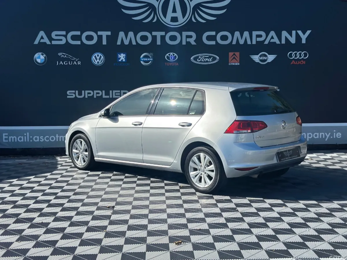 Volkswagen Golf Hatchback, Petrol, 2013, Silver