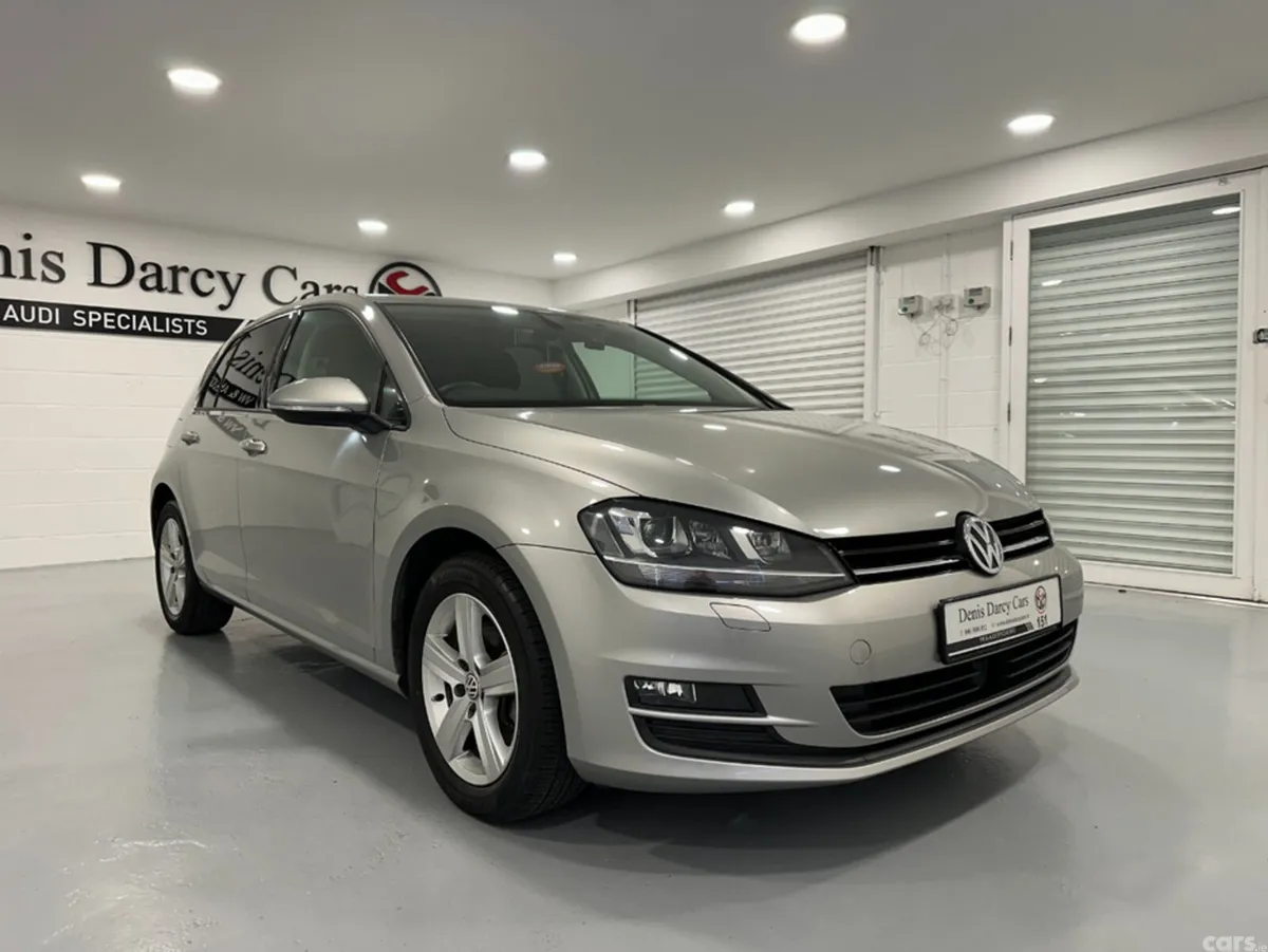 Volkswagen Golf Hatchback, Petrol, 2015, Silver