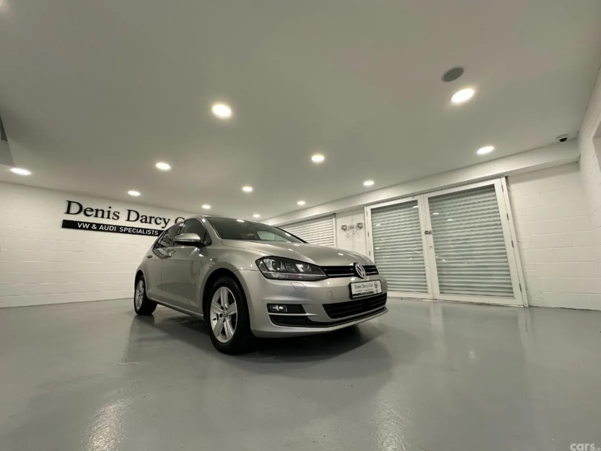 Volkswagen Golf Hatchback, Petrol, 2015, Silver