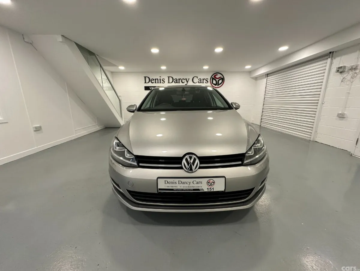 Volkswagen Golf Hatchback, Petrol, 2015, Silver
