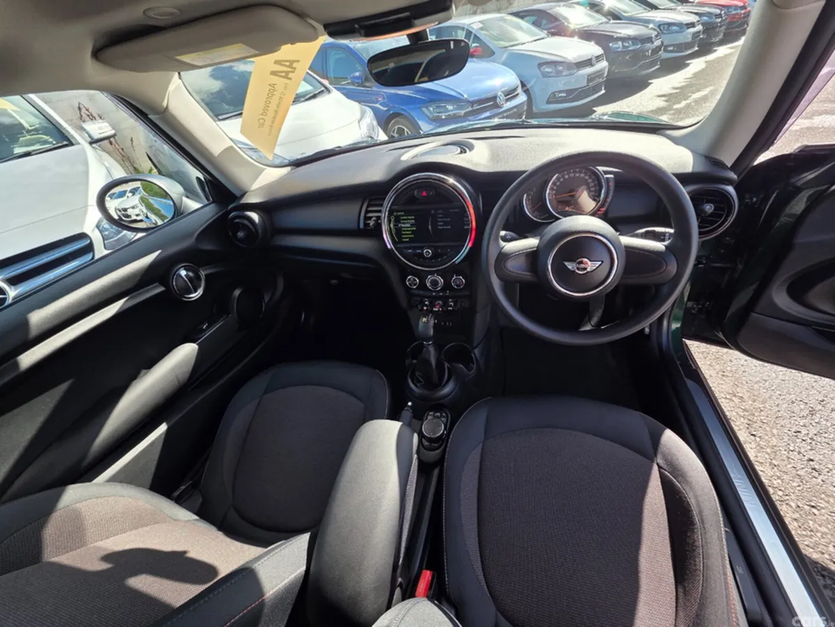 Mini Cooper Hatchback, Petrol, 2015, Green