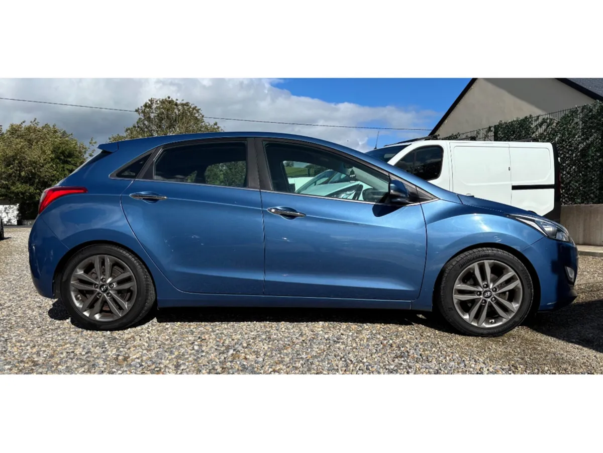 Hyundai i30 Hatchback, Diesel, 2017, Blue