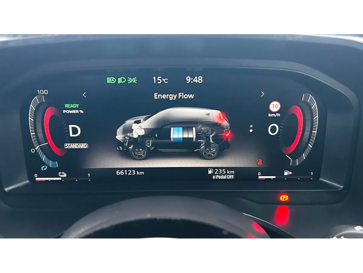 Nissan Qashqai Hatchback, Petrol Hybrid, 2023, White