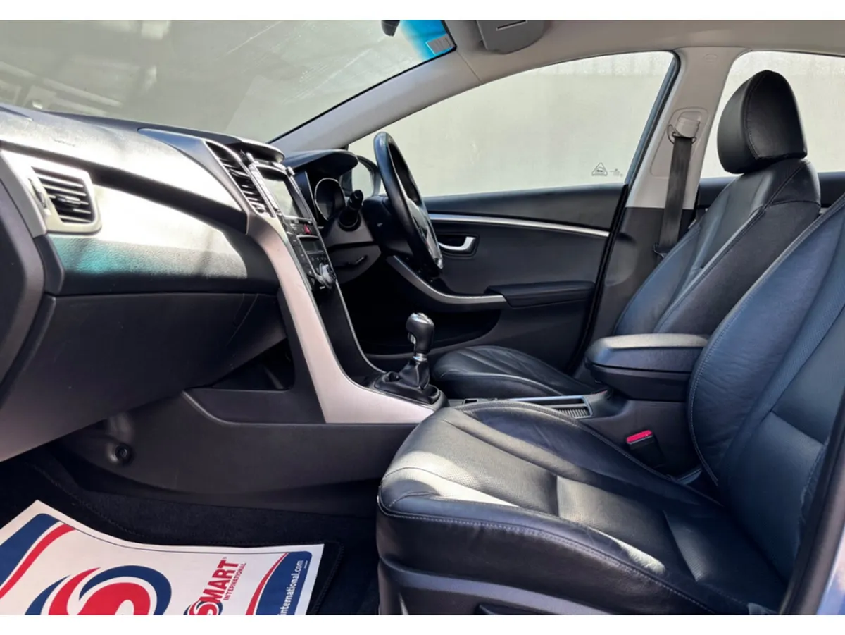 Hyundai i30 Hatchback, Diesel, 2017, Blue
