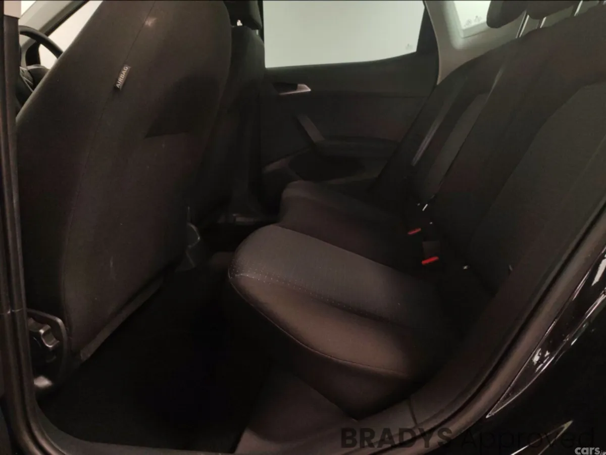 SEAT Arona Hatchback, Petrol, 2025, Black