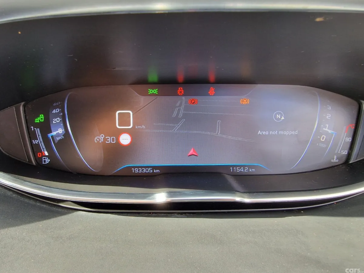 Peugeot 5008 MPV, Diesel, 2018, Black