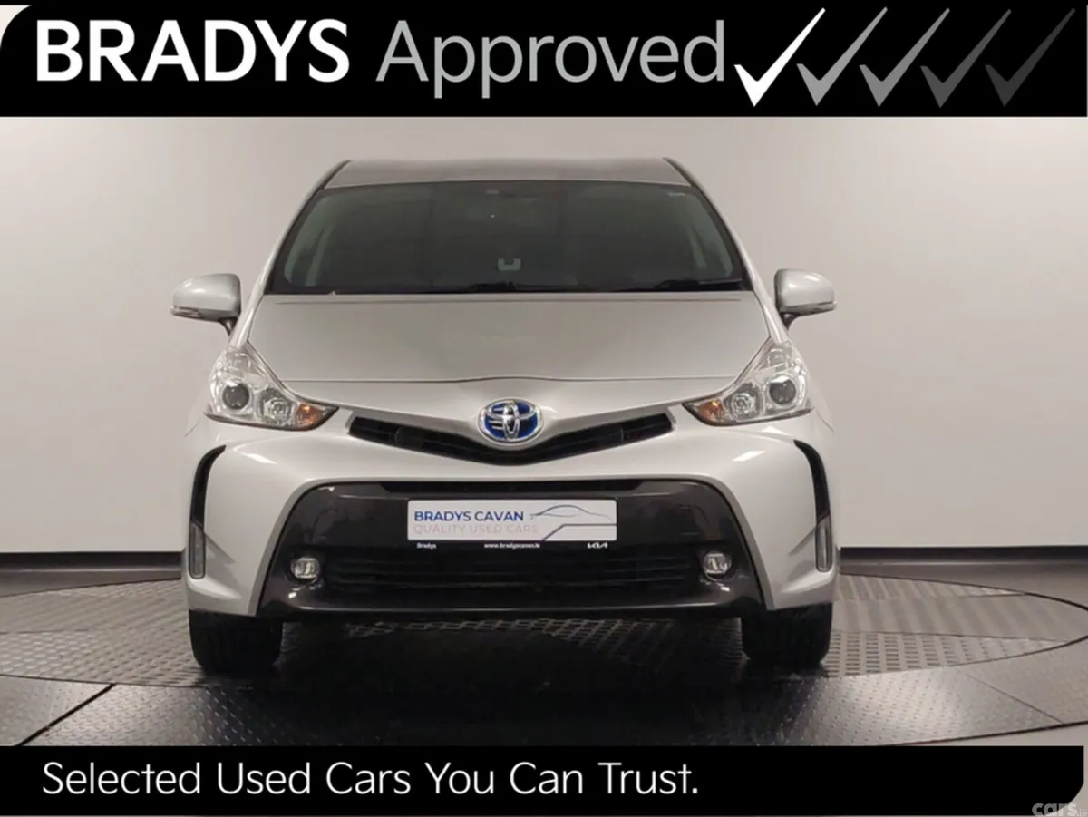 Toyota Prius Hatchback, Petrol, 2016, Silver