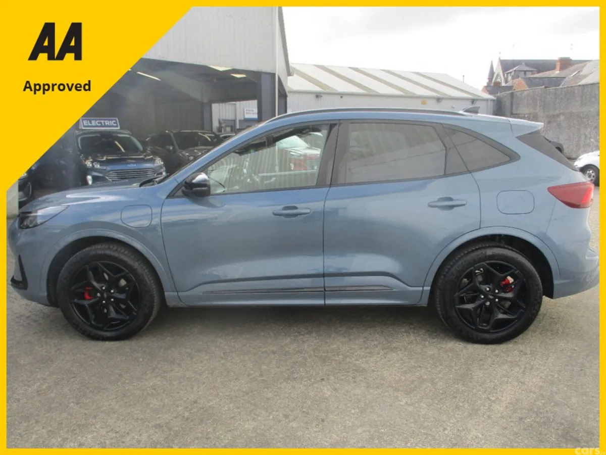 Ford Kuga Hatchback, Petrol Hybrid, 2026, Blue