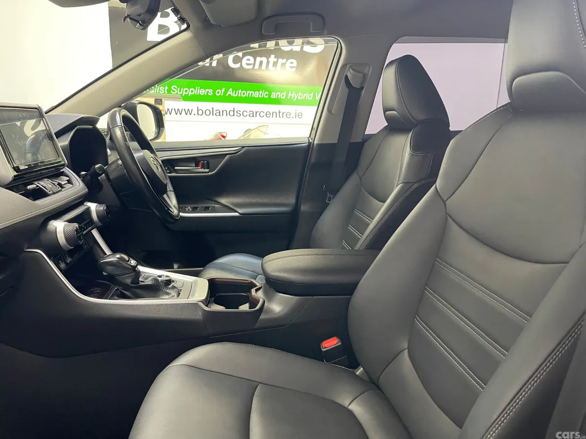 Toyota RAV4 SUV, Petrol Hybrid, 2021, Black