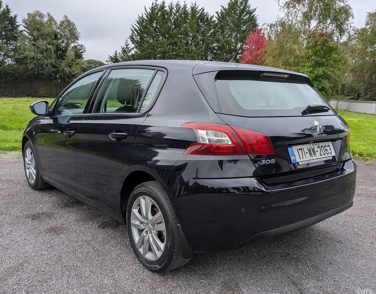 Peugeot 308 Hatchback, Diesel, 2017, Blue
