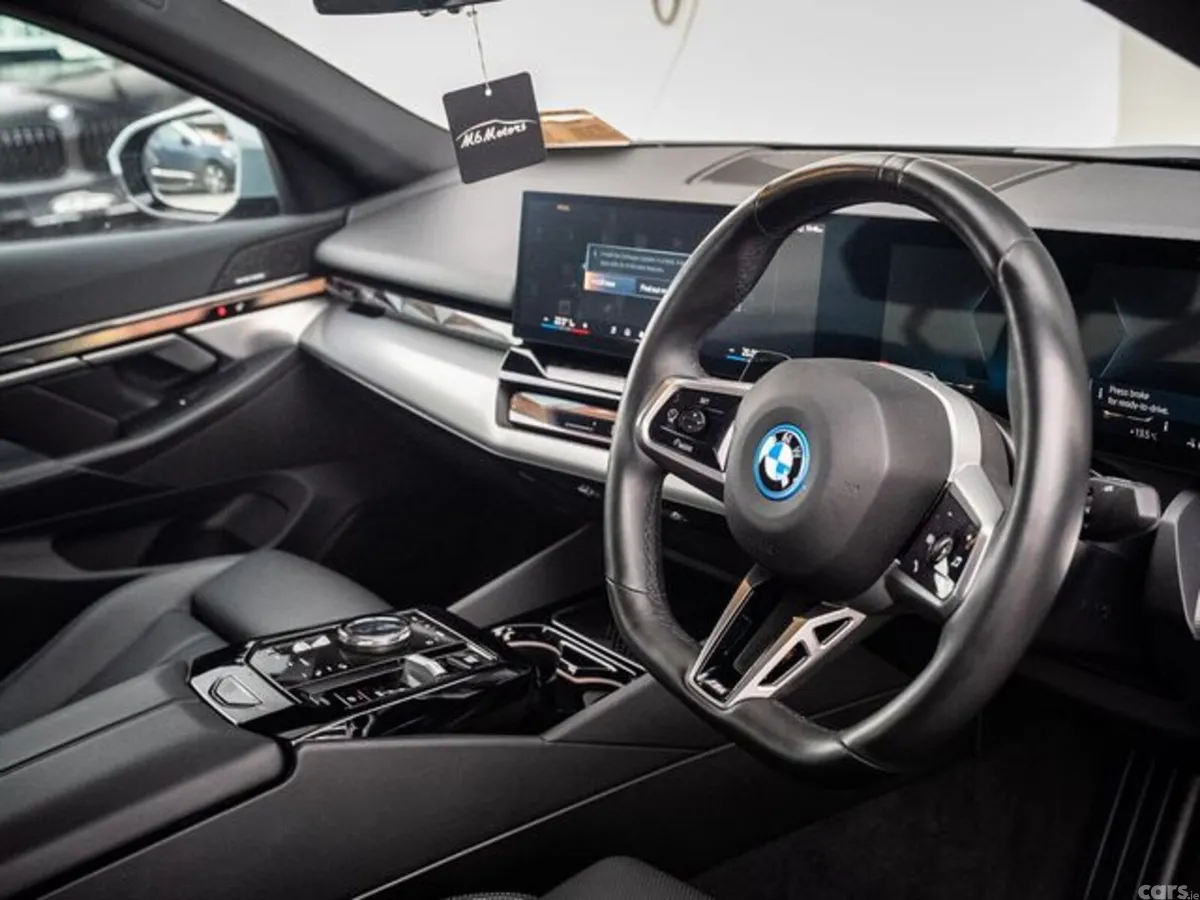 BMW i5 Saloon, Electric, 2024, Grey