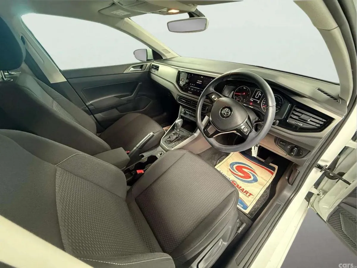 Volkswagen Polo Hatchback, Petrol, 2019, White