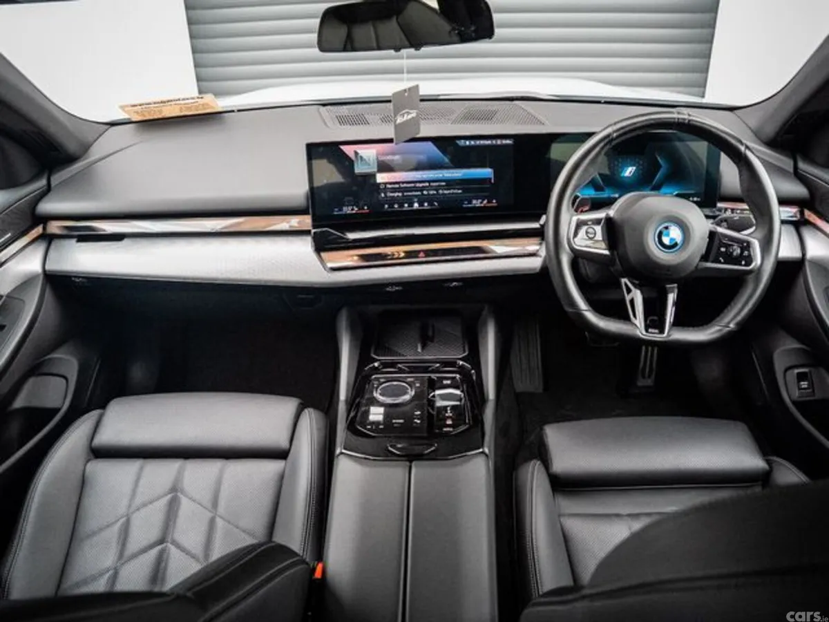 BMW i5 Saloon, Electric, 2024, Grey
