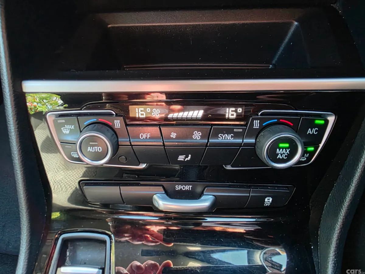 BMW 2-Series Estate, Diesel, 2019, Blue