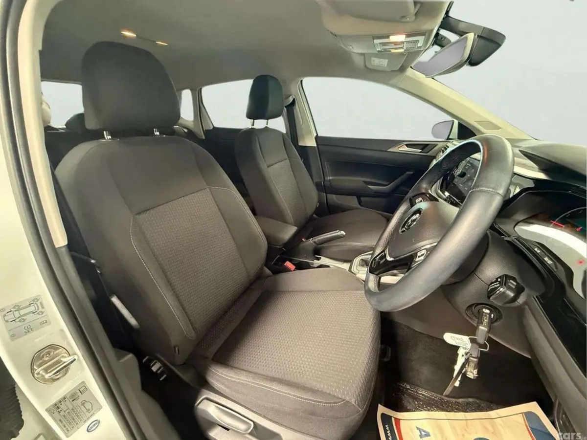 Volkswagen Polo Hatchback, Petrol, 2019, White