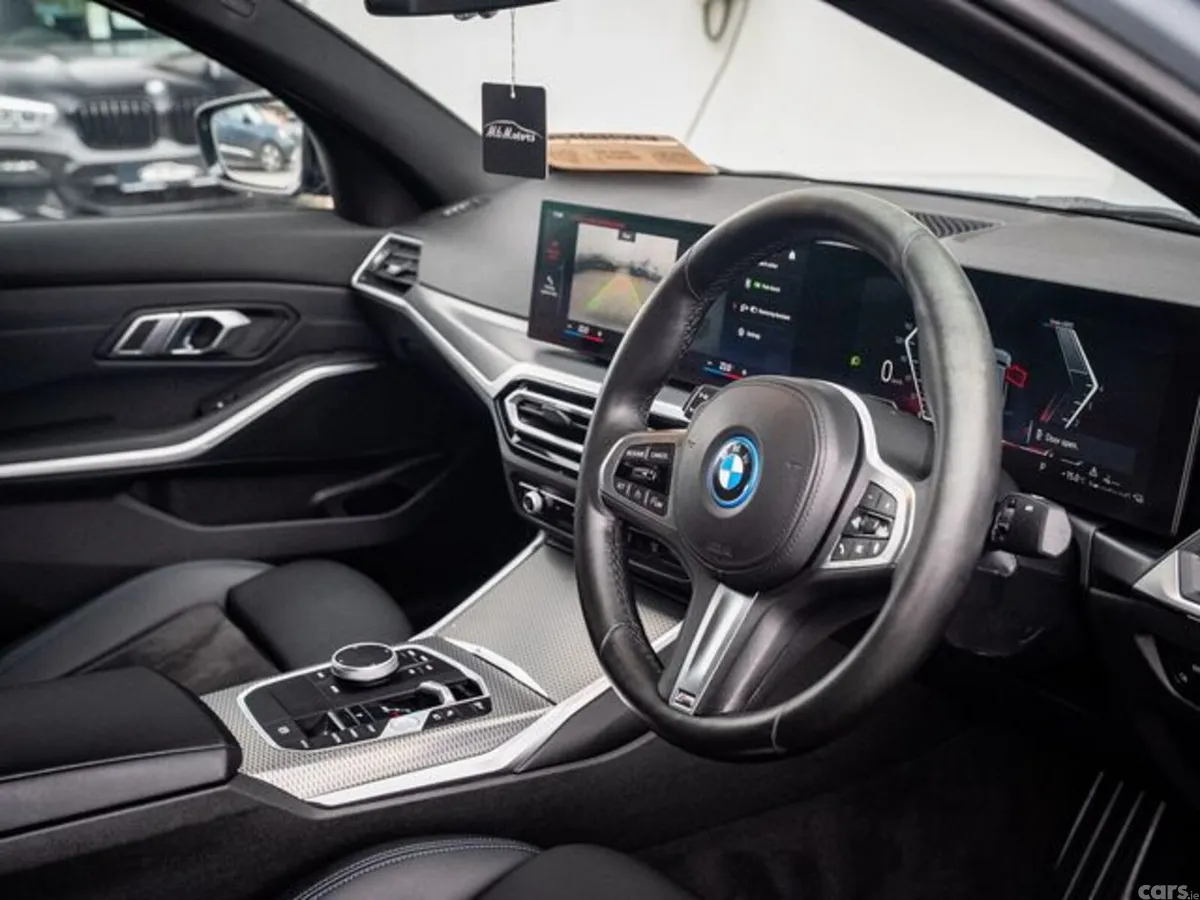 BMW 3-Series Saloon, Petrol Plug-in Hybrid, 2023, Grey